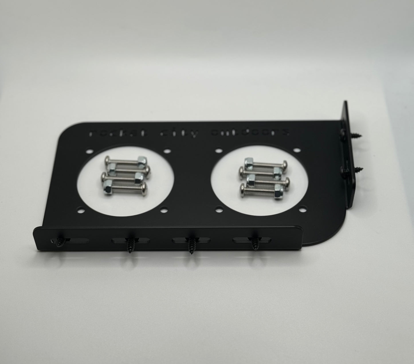 Caymas bass boat dual battery mounting bracket