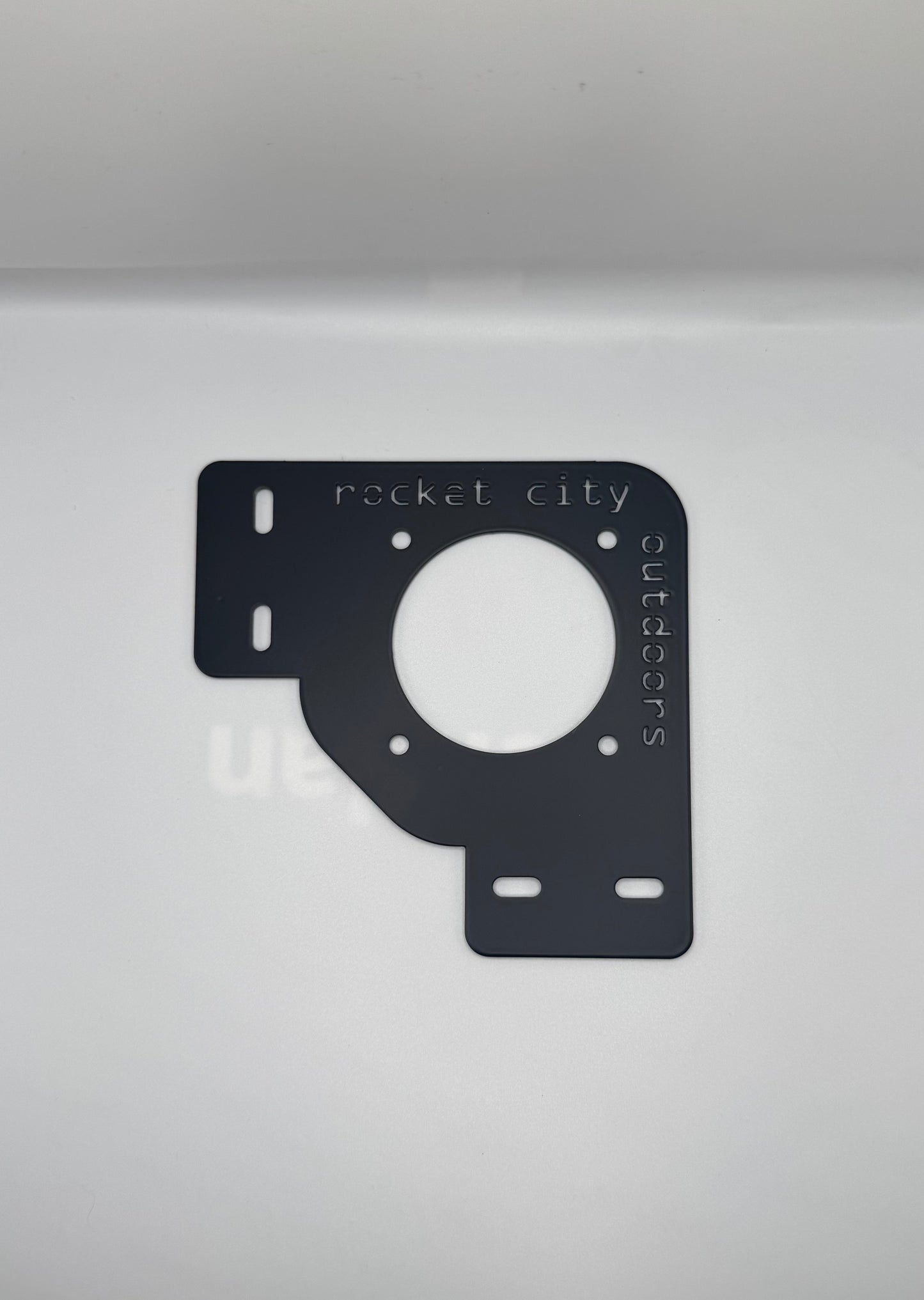 xpress ranger rt and bass cat bass boat single battery switch flat mounting bracket