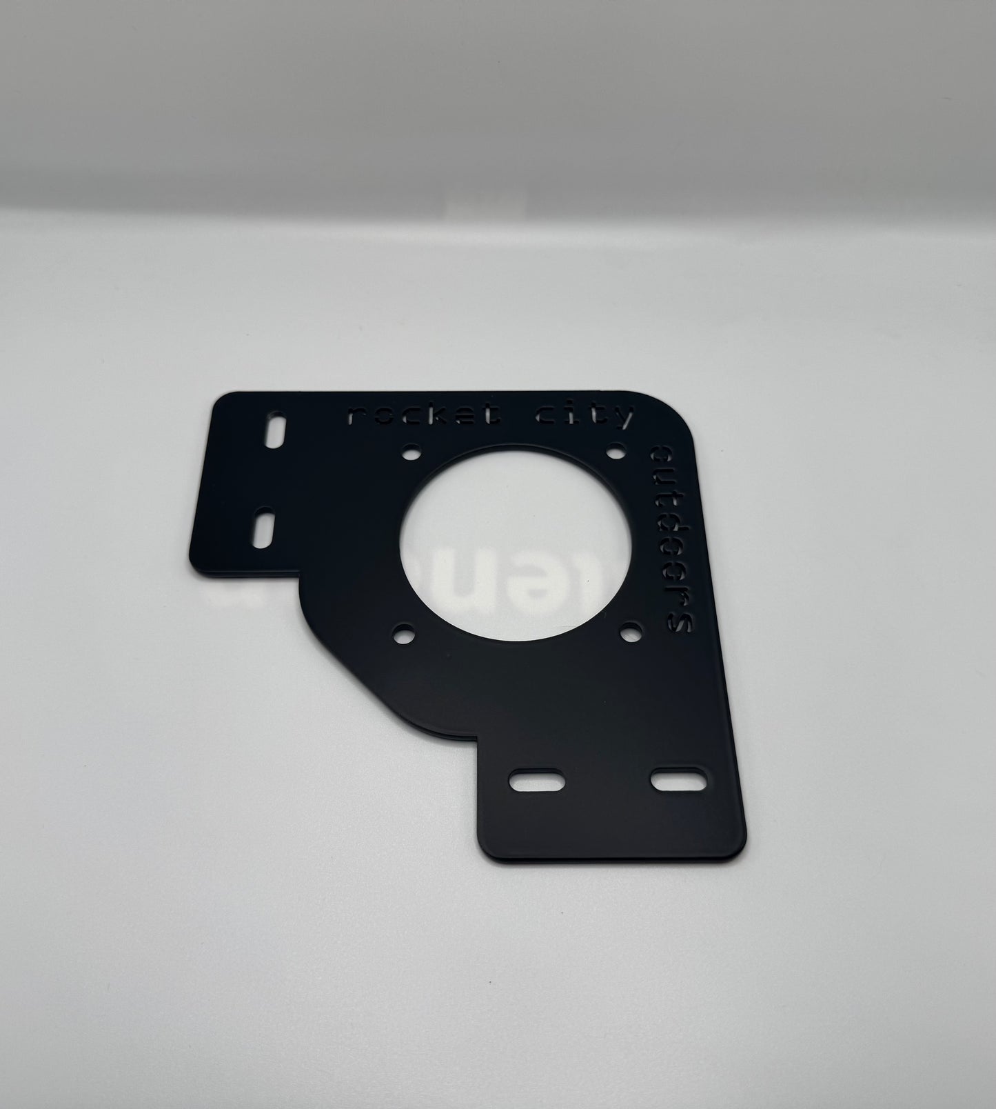 xpress ranger rt and bass cat bass boat single battery switch flat mounting bracket