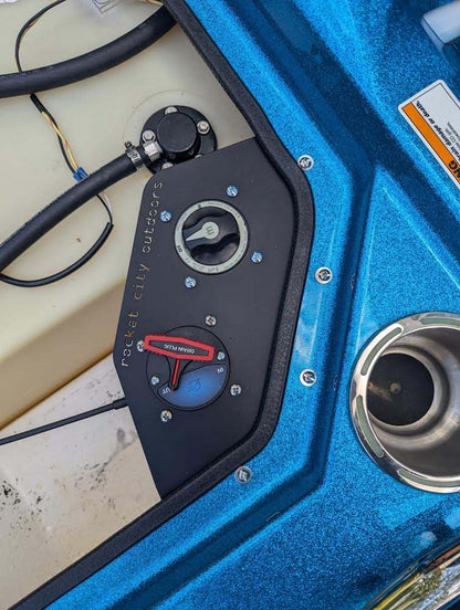 Bass Cat Puma Caracal Double Battery Switch bracket in matte black with two rotary switches mounted in an aluminum corner plate