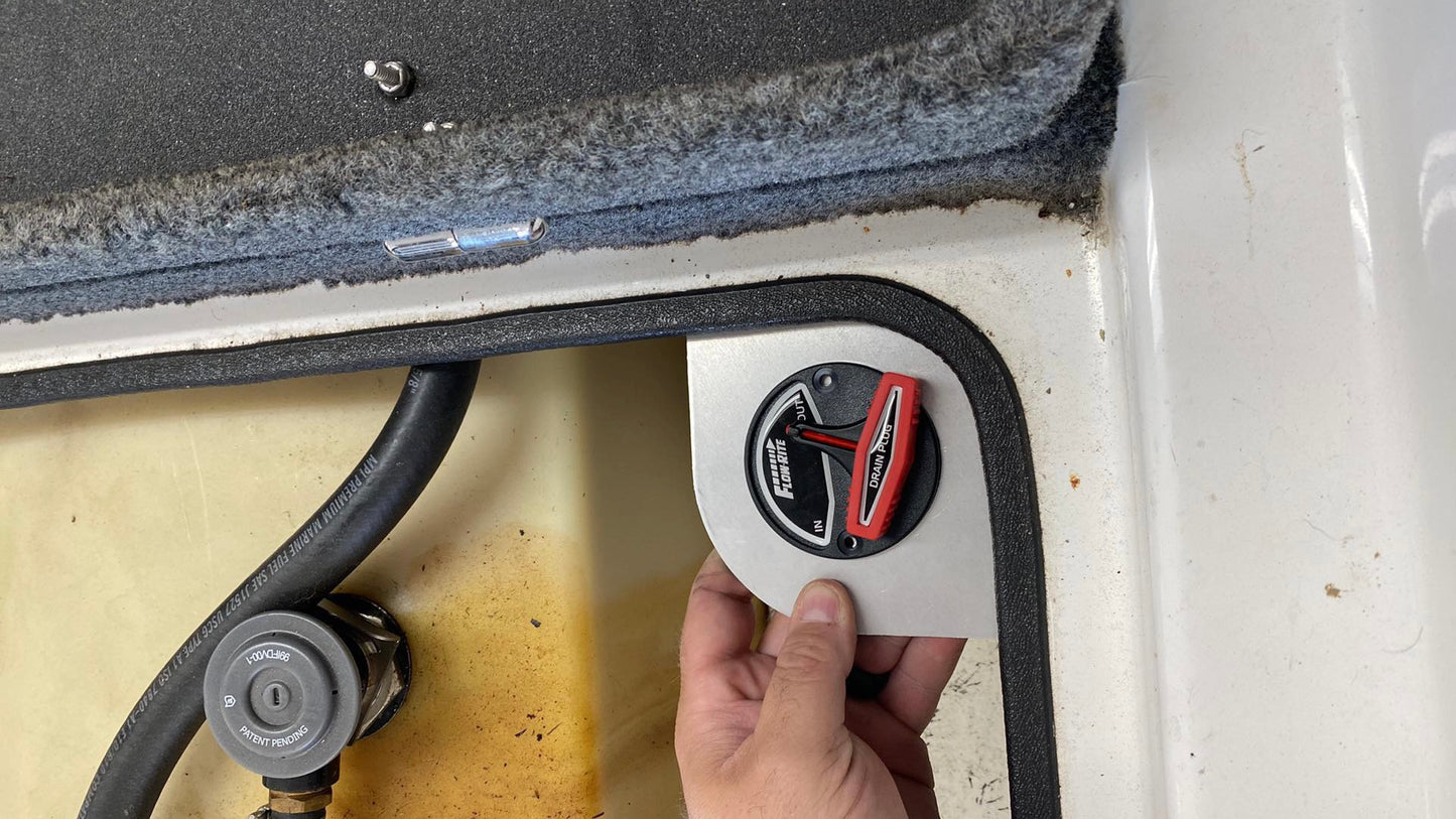 flow-rite or sealok remote drain plug switch bracket that fits xpress bass cat ranger rt vx bass tracker boats