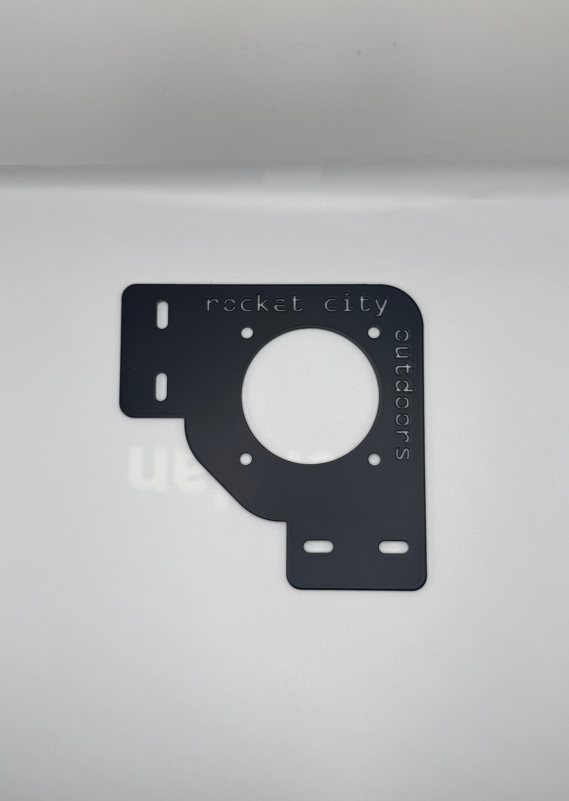 xpress ranger rt and bass cat bass boat single battery switch flat mounting bracket