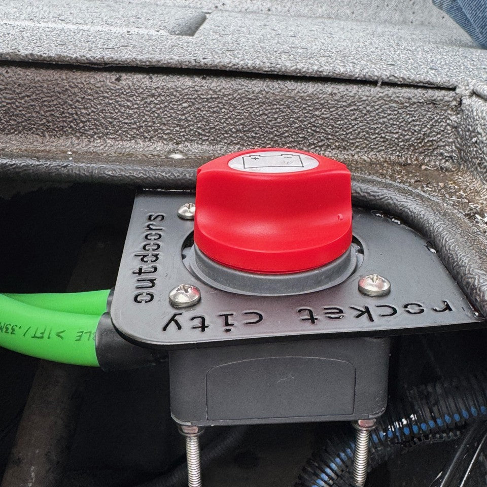 xpress ranger rt and bass cat bass boat single battery switch flat mounting bracket